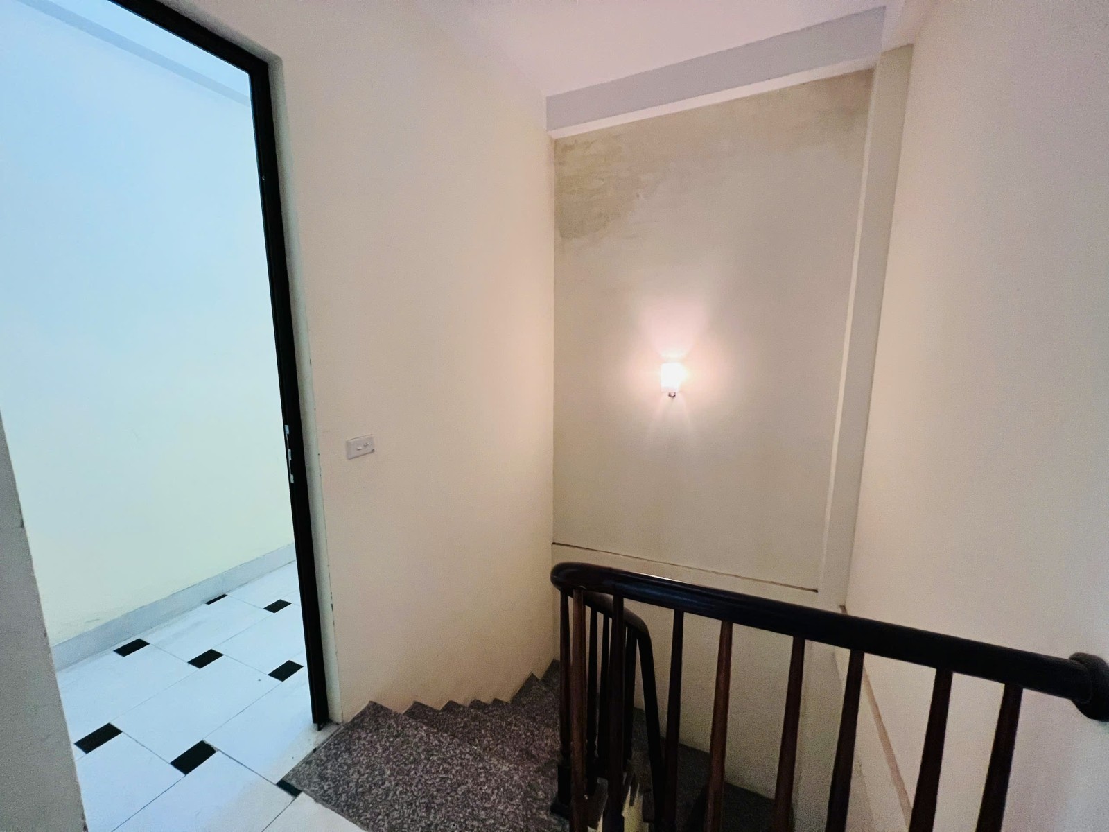 Bán nhà Mỹ Đình mới đẹp ô tô đỗ gần dt 35m 5t mt 3,8m giá 6,68 tỷ - Ảnh 2